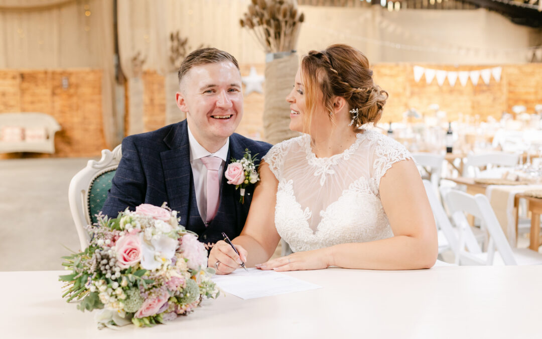 Capturing Love at Barn on the Bay